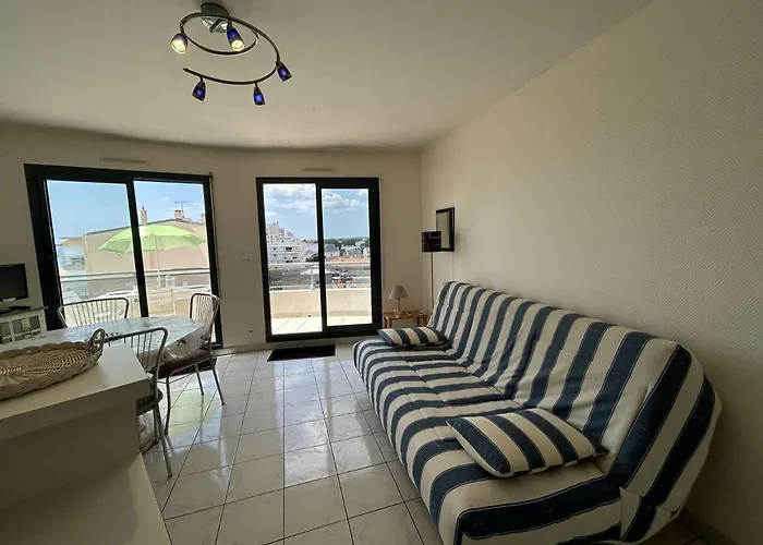 2 Pieces Avec Balcon, Vue Laterale - Fr-1-224c-301 Lägenhet