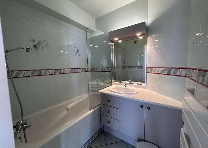 2 Pieces Avec Balcon, Vue Laterale - Fr-1-224c-301