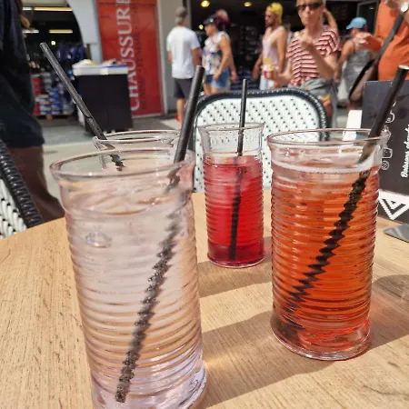 2 Pieces Avec Balcon, Vue Laterale - Fr-1-224c-301 아파트 생장드몽