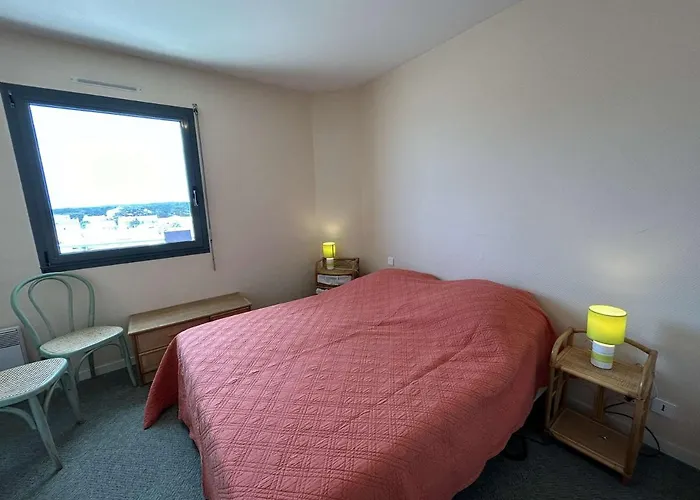 2 Pièces Avec Balcon, Vue Latérale - Fr-1-224c-301